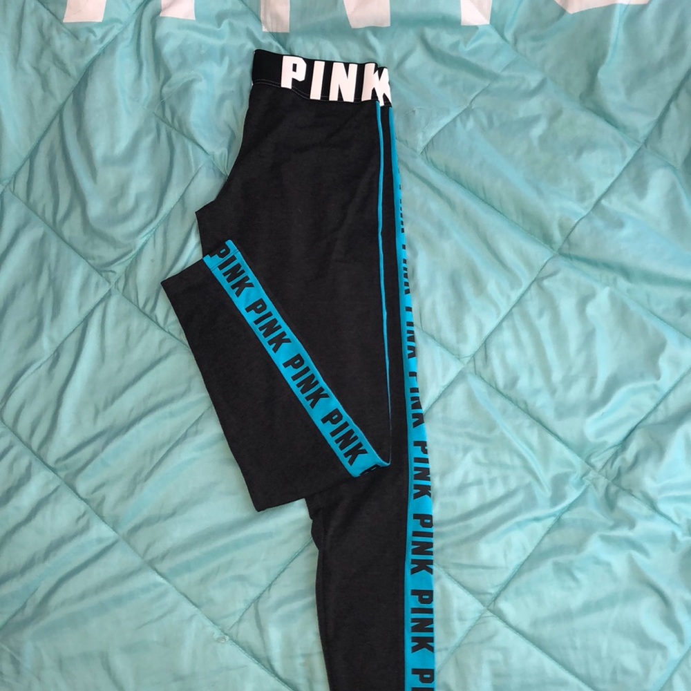 Leggings with pink band and blue stripe